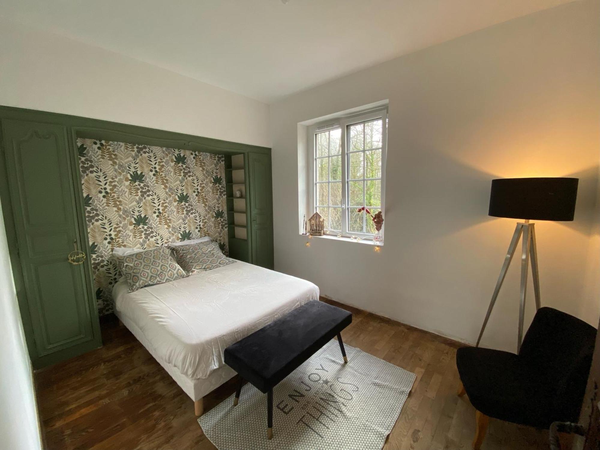 Chambre Hotes Montpinchon エクステリア 写真